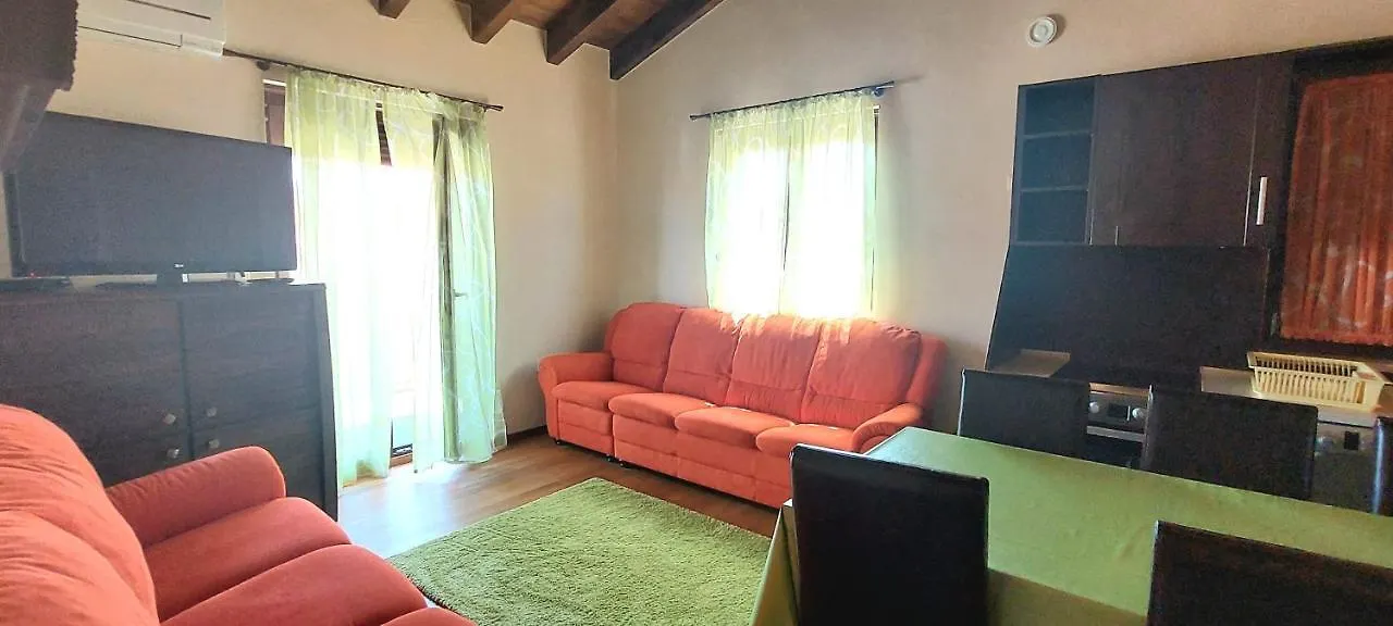 Appartment Veronika Premantura 0*,  Croatia