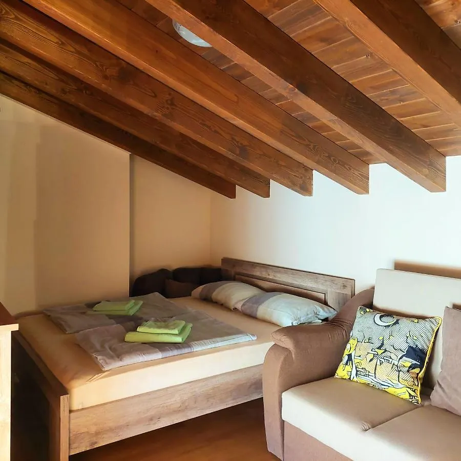 Appartment Veronika Premantura 0*,